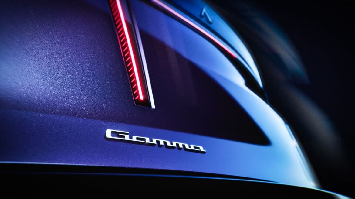 Nuova Lancia Gamma 2026: elettrica e ibrida, elegante, italiana | UnipolRental Nuova Lancia Gamma 2026: elettrica e ibrida, elegante, italiana | UnipolRental